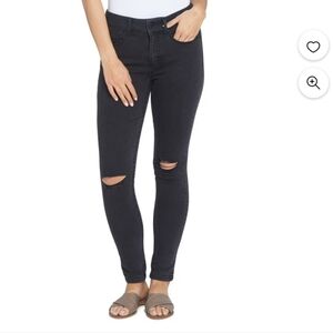 Seven7 Women's Tummyless Mid Rise Slimming Skinny Jean Black Size 10